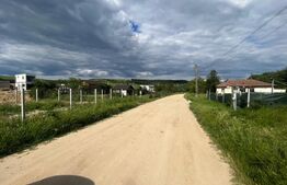 Teren intravilan 800 mp, zona Leamna de Sus 