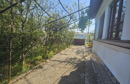 Casă de vânzare Simnicu de Sus, 2491 mp teren, 76 mp utili