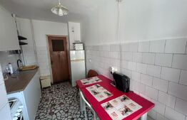 Apartament de inchiriat cu 3 camere, 90 mp, zona ultracentrala