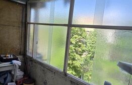 Apartament de vanzare cu 3 camere, 48 mp, zona Valea Rosie 