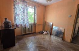 Apartament de vanzare cu 3 camere, 48 mp, zona Valea Rosie 