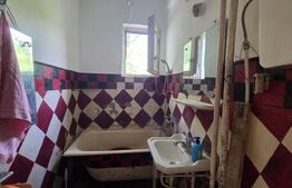 Apartament de vanzare cu 3 camere, 48 mp, zona Valea Rosie 