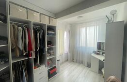 Apartament de vanzare, 3 camere, zona Puskin