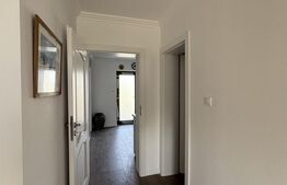 Casa de vanzare cu 4 camere, 119 mp, 929 mp teren, Simnicul de Jos