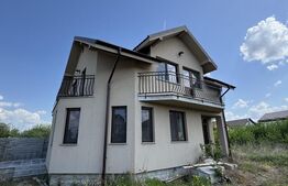 Casa de vanzare cu 4 camere, 119 mp, 929 mp teren, Simnicul de Jos