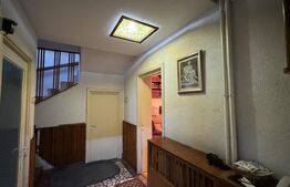 Casă P + E cu pod, subsol și garaj, 108 mp utili, 217 mp teren, Centru