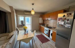 Apartament de vanzare cu  2 camere ,65mp, zona piata centrala 