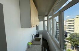 Apartament de vanzare cu 3 camere decomandate, 85mp, zona Piata Centrala