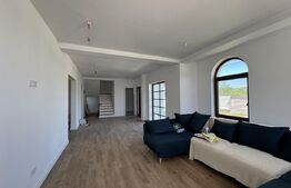 Casa P+E la cheie, 152 mp, 1000 mp teren, Carcea-Pelendava