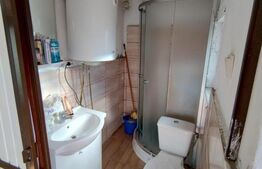 Teren cu 2 case batranesti, de vanzare, 305 mp, zona Brestei