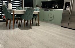 Apartament de vanzare, cu 3 camere 59mp, zona Damila