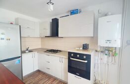 Casă de vânzare, cu 4 camere, 95 mp, zona Pielesti