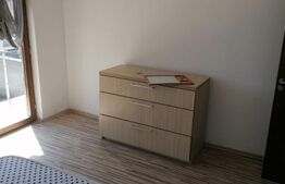 Casă de vânzare, cu 4 camere, 95 mp, zona Pielesti