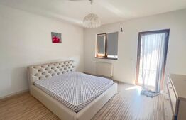 Casă de vânzare, cu 4 camere, 95 mp, zona Pielesti