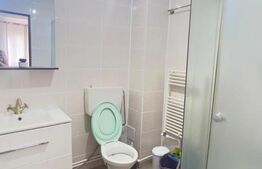 Casă de vânzare, cu 4 camere, 95 mp, zona Pielesti