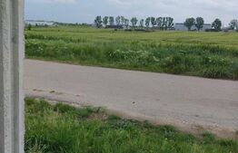 Teren intravilan in spatele Peugeot, 3600mp, 11m deschidere