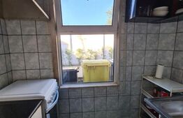 Casa cu 3 camere, 90 mp, teren de 200 mp, zona centrala