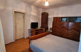 Casa cu 3 camere, 90 mp, teren de 200 mp, zona centrala