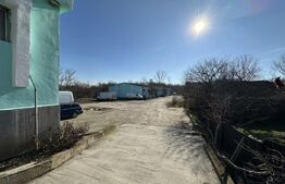 Hale, spatii de depozitare si administrative, teren 6530 mp, Cernele