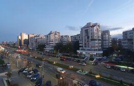 Apartament de lux, 3 camere, 80 mp,CT, zona Centrala