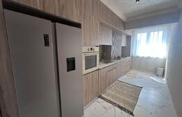 Apartament de inchiriat, cu 3 camere, 84 mp, parcare privată, Calea București, 