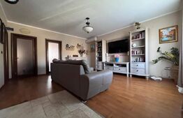 Casa de vanzare, cu 4 camere, 140 mp, 280 mp teren, zona Magnolia