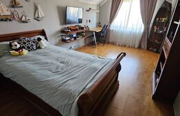 Casa de vanzare, cu 4 camere, 140 mp, 280 mp teren, zona Magnolia