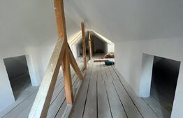 Casa 73 mp utili si 310 mp de teren, zona Bariera Valcii