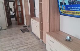 Apartament de inchiriat, cu 3 camere, 90 mp, zona Universitate