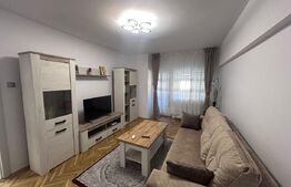 Apartament de inchiriat, cu 2 camere, 54 mp, zona ultracentra
