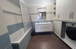 Apartament de inchiriat, cu 3 camere, 84 mp, zona Piata Mare