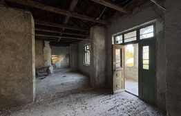 Casa pe parter renovabila cu proiect de extindere, 2101 mp teren, Dalga 