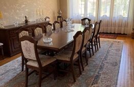 Vila de vanzare, cu 11 camere, 550 mp, zona Bariera Vâlcii