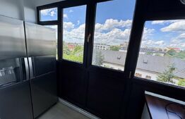 Apartament de inchiriat, cu 3 camere, 70 mp, zona ultracentrala 