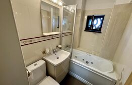 Apartament de inchiriat, cu 3 camere, 70 mp, zona ultracentrala 