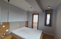 Apartament de vanzare, 3 camere, decomandat, 89 mp, zona Ramada