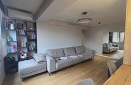 Apartament de vanzare, 3 camere, decomandat, 89 mp, zona Ramada