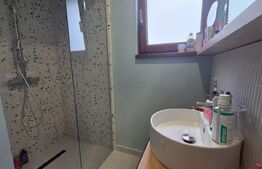 Apartament de vanzare, 3 camere, decomandat, 89 mp, zona Ramada