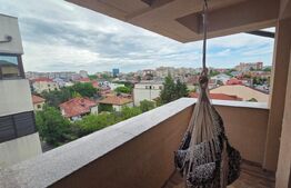 Apartament de vanzare, 3 camere, decomandat, 89 mp, zona Ramada