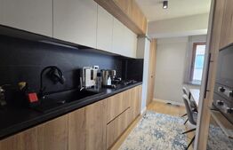 Apartament de vanzare, 3 camere, decomandat, 89 mp, zona Ramada