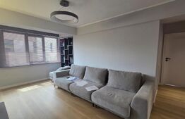 Apartament de vanzare, 3 camere, decomandat, 89 mp, zona Ramada