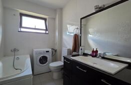 Apartament de vanzare, cu 2 camere, decomandat, 62 mp, zona Ford