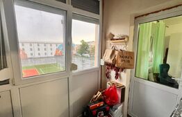 Apartament de vanzare, cu 2 camere, 48 mp, zona Brazda