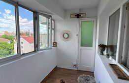 Apartament de vanzare, cu 2 camere decomandat, 53 mp, zona Ramada. 