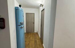 Apartament de vanzare, cu 2 camere decomandat, 53 mp, zona Ramada. 