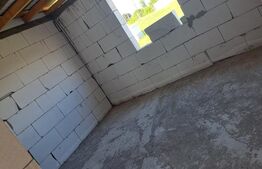 Casa  90mp , teren 391 mp zona Cosoveni 