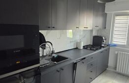 Apartament de vanzare, cu 4 camere, 75 mp, zona Rovine 