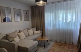 Apartament de vanzare, cu 4 camere, 75 mp, zona Rovine 