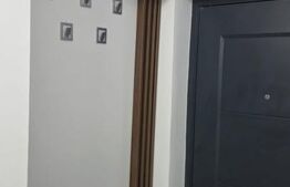 Apartament de vanzare, cu 4 camere, 75 mp, zona Rovine 