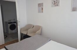 Apartament de vanzare, cu 4 camere, 75 mp, zona Rovine 